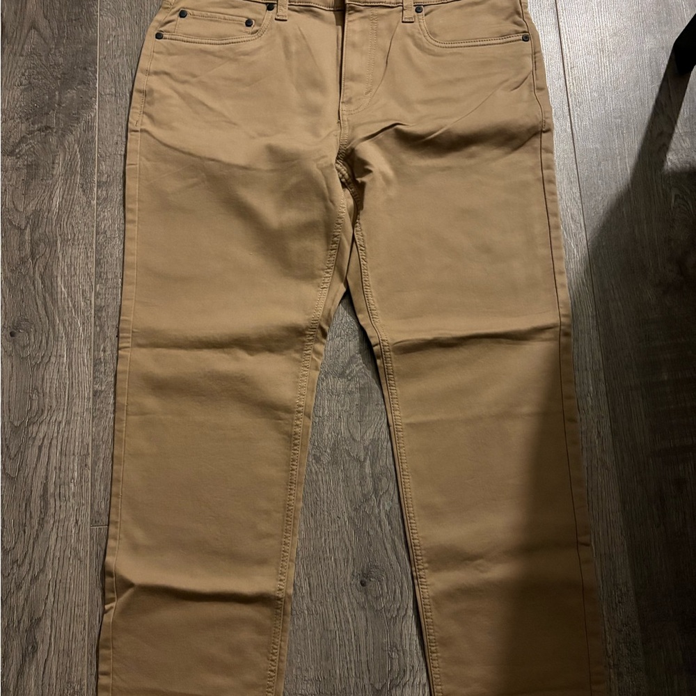 BNWT Banana Republic Tan Casual Pants
